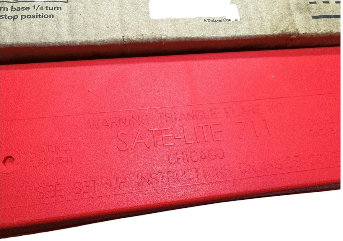 Sate-Lite 711 Warning 3-Triangle Flare Kit **Free Shipping**
