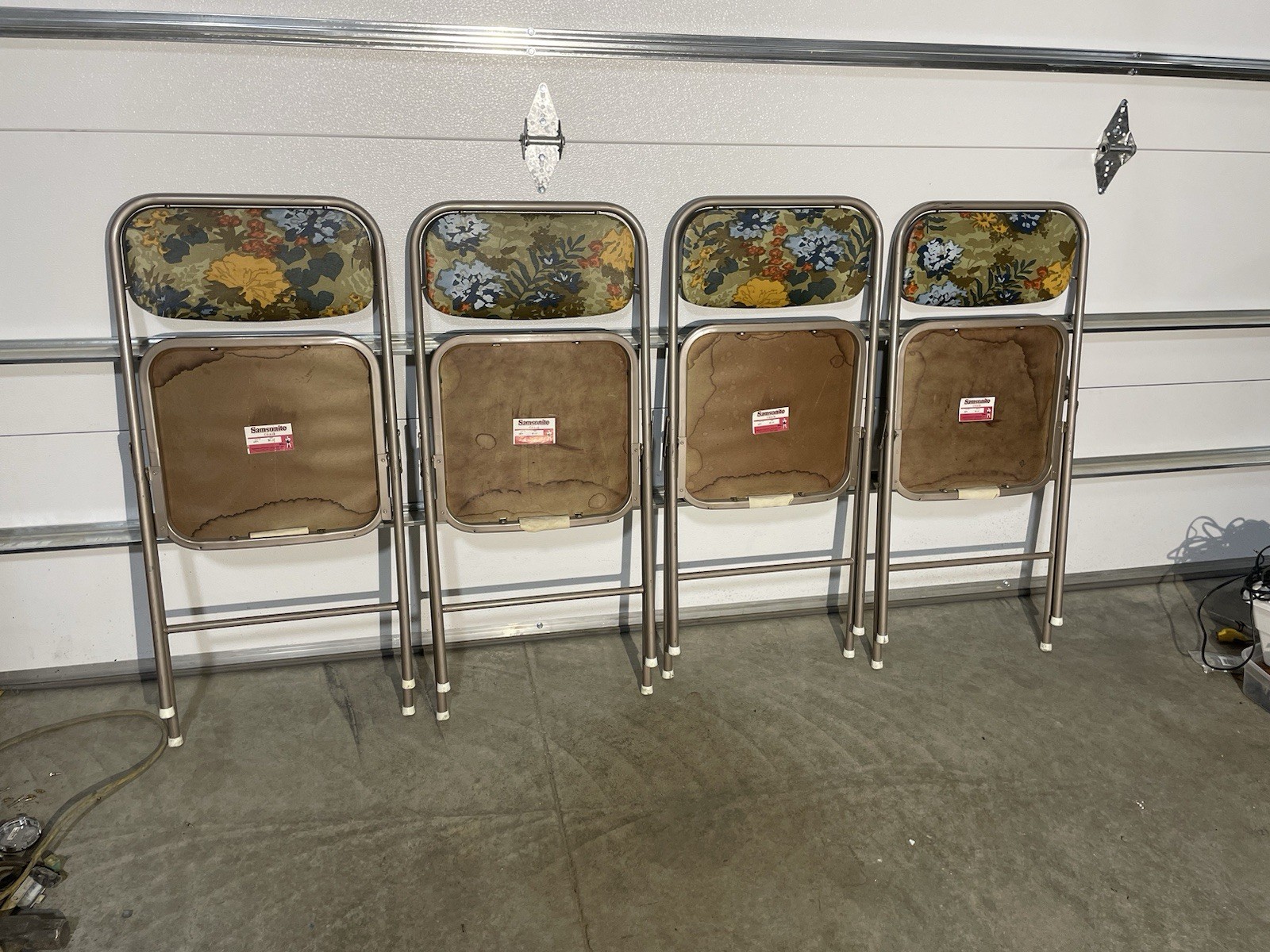 Samsonite 4 Folding Chair Set Padded Green Floral 1960s MCM Flower Power 1674