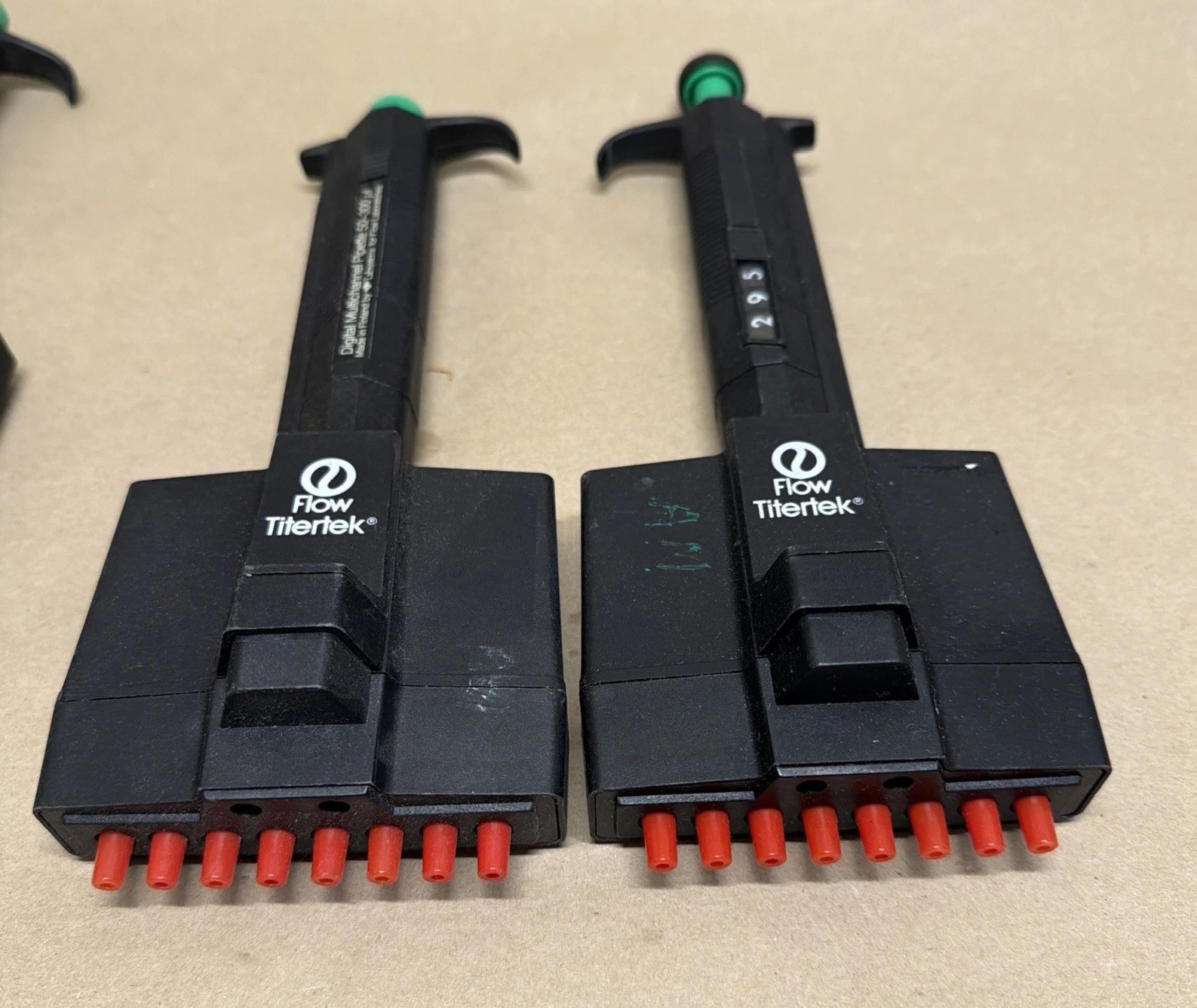 Lot of 7 Flow Titertek Labsystems Multichannel Pipettes - Used Finland