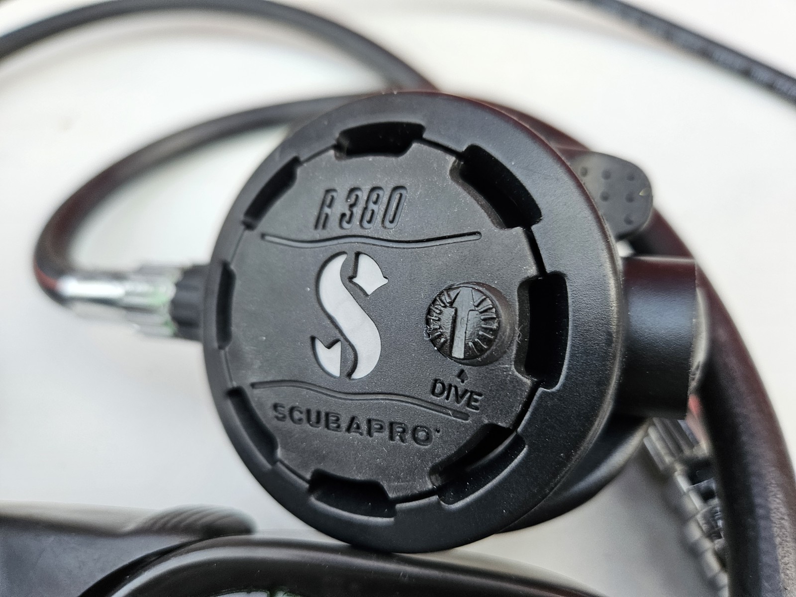 Scubapro EDI Air Integrated Dive Computer Console w/ Compass & R380 Regulator