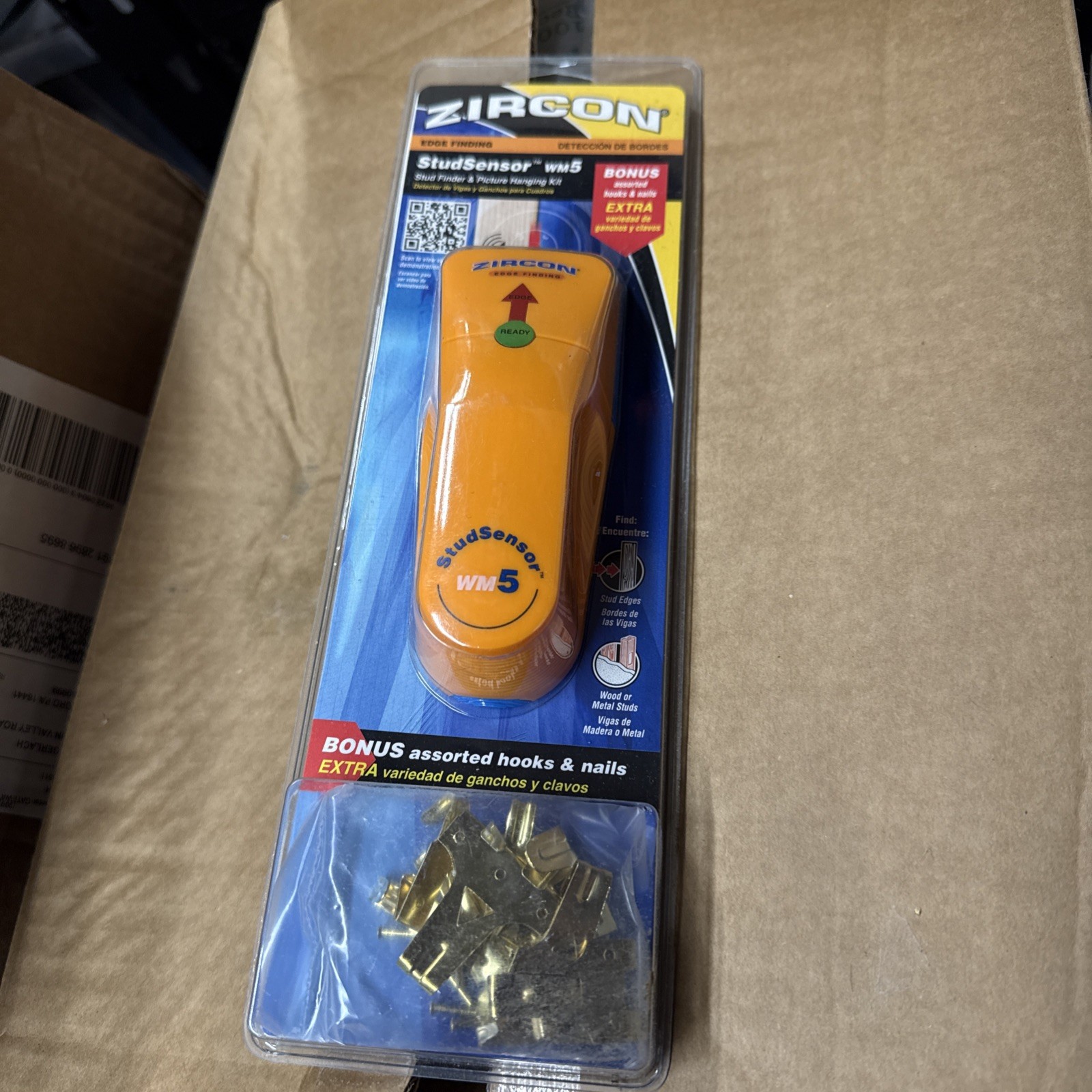 Zircon Studsensor WM5 Edge Finding Stud Finder W/ Picture Hanging Kit Brand New