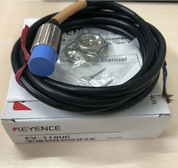 KEYENCE EV-118UC Proximity Sensor New