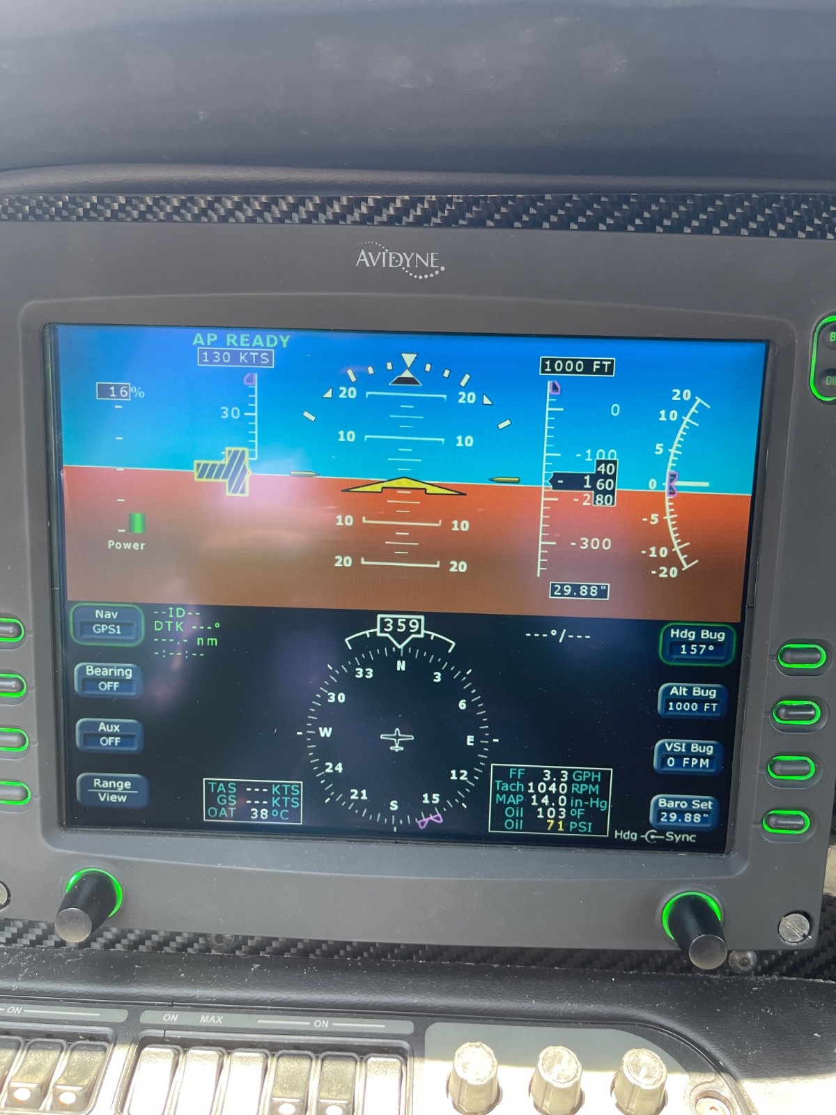 AVIDYNE ENTEGRA EXP5000 PRIMARY FLIGHT DISPLAY 700-00006-000 for a Cirrus SR22