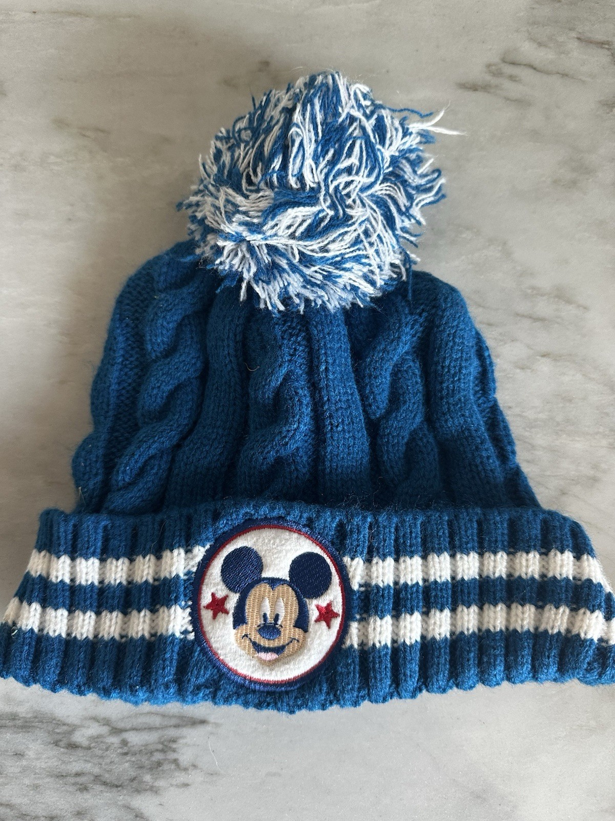 Mickey Mouse Disney Jr. Kids Cuffed Cable Knit Pom Beanie Hat Sz 2T-5T