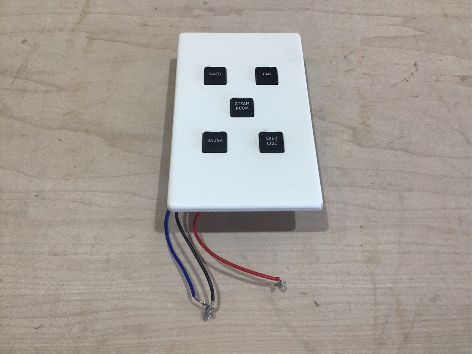 LiteTouch/ Savant 5 Button Keypad Dimmer (White With Black Buttons) e725