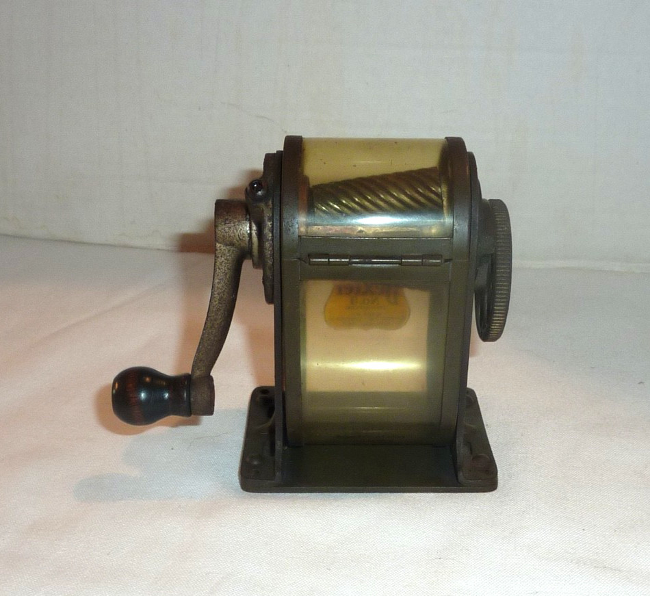 vintage dexter no 3 pencil sharpener