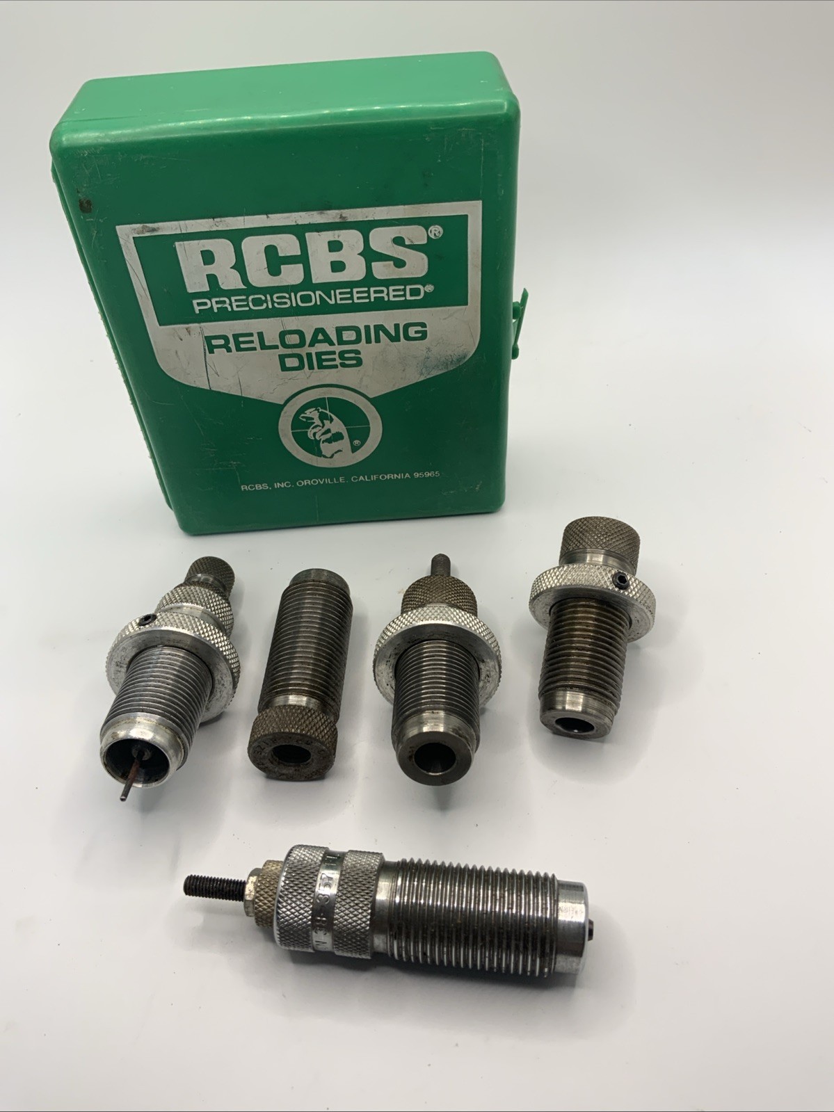 RCBS  38/357 carbide 3 die set  plus extras Size and Lyman