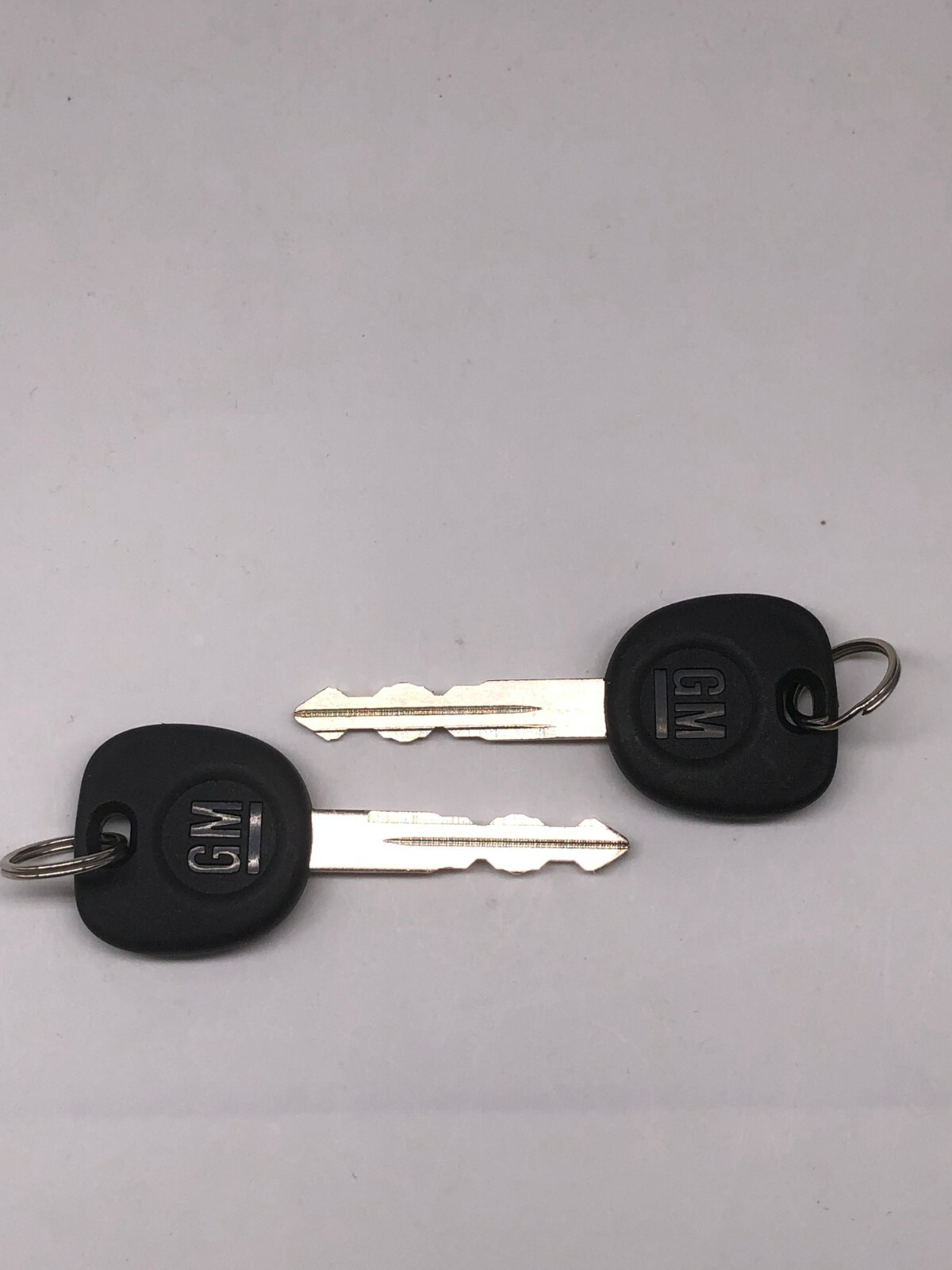 2002 2003 Cadillac Escalade Ignition with 2 door locks and 2 Keys-NEW