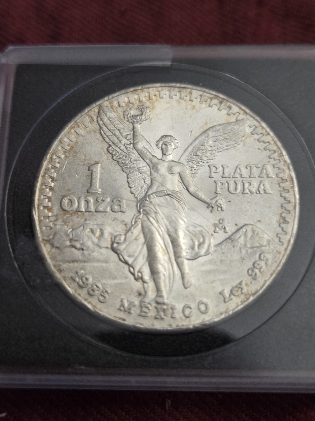 1985 Mo MEXICO LIBERTAD  ONZA PLATA 1 OZ SILVER, LIGHTLY CIRCULATED NICE TONING
