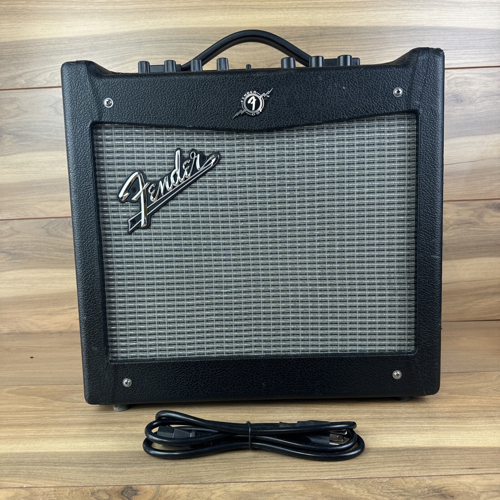 Fender Mustang I | 20W 1X8 Guitar Combo Amp-Used-very good shape