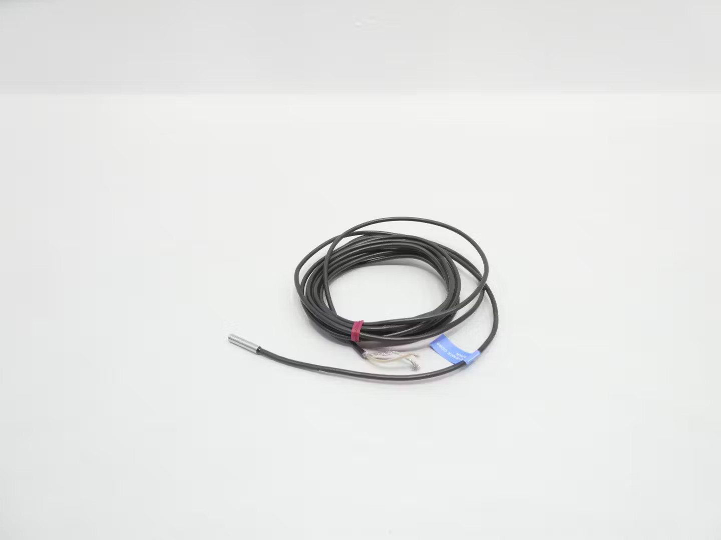 Keyence EH-303A Proximity Switch