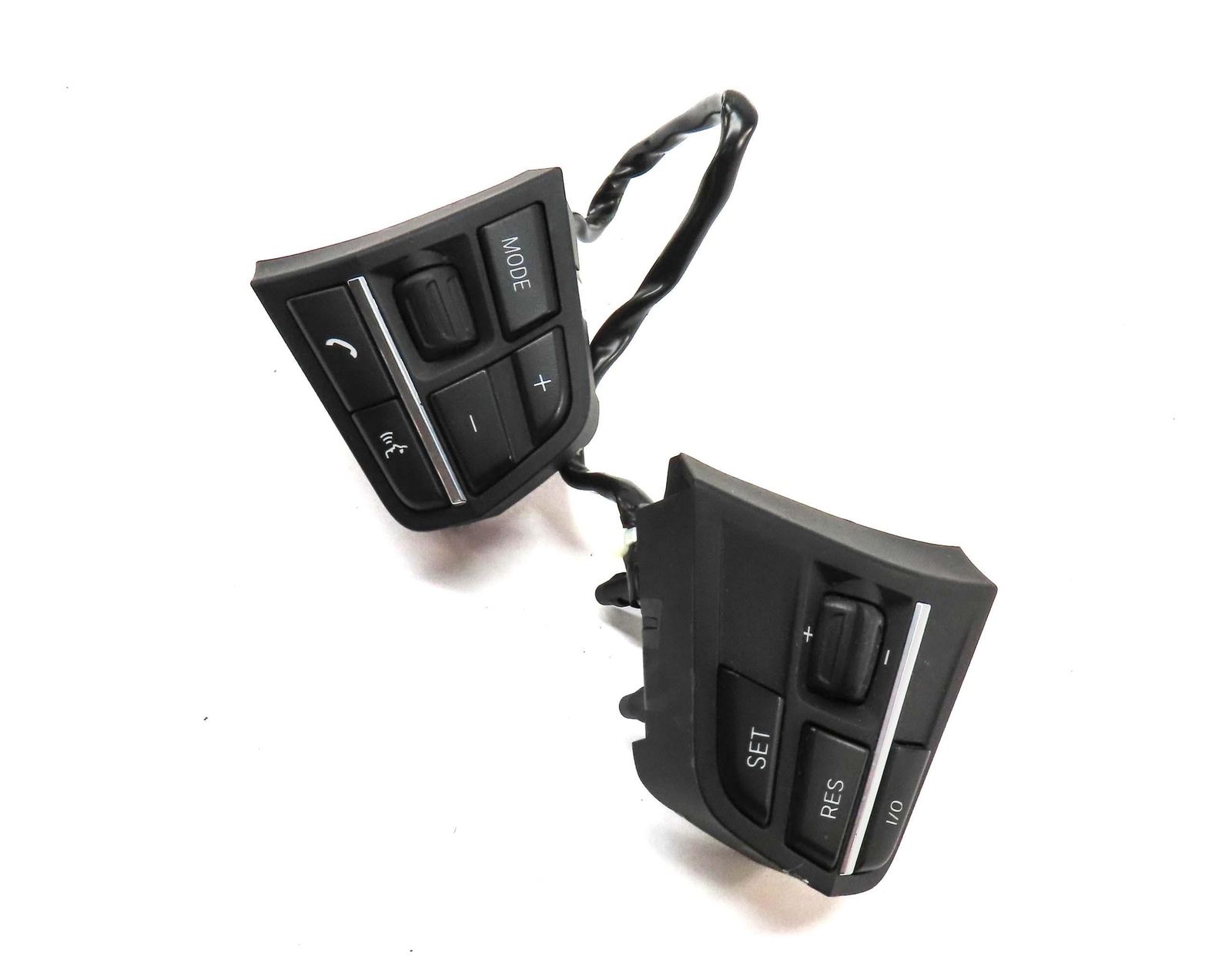 2012 BMW 528i (F10) STEERING WHEEL LEFT & RIGHT CONTROL SWITCH BUTTON SET 2