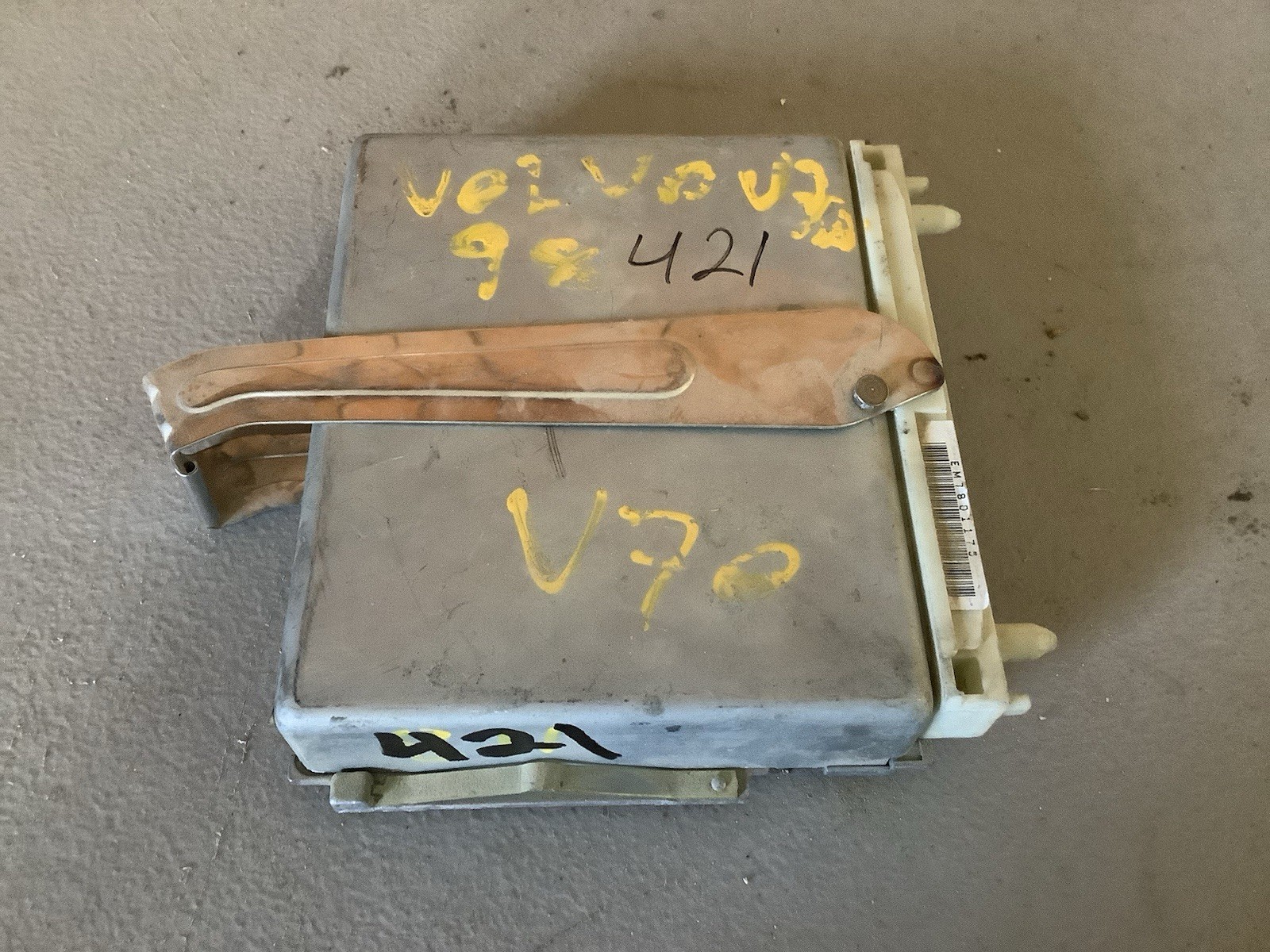 1998 Volvo V70 P09442108 Transmission Control Module ((R1-421))