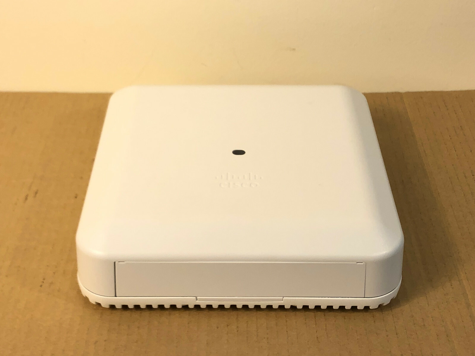 Cisco Air-AP3802i-B-K9 Wireless Access Point AP 802.11ac PoE/mGig port+Bracket