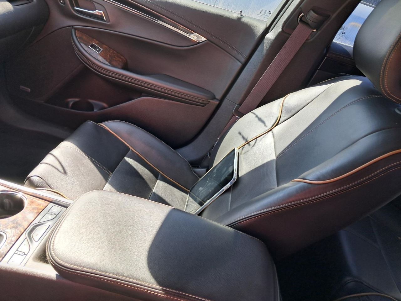 IMPALA 2015 Glove Box 4830708