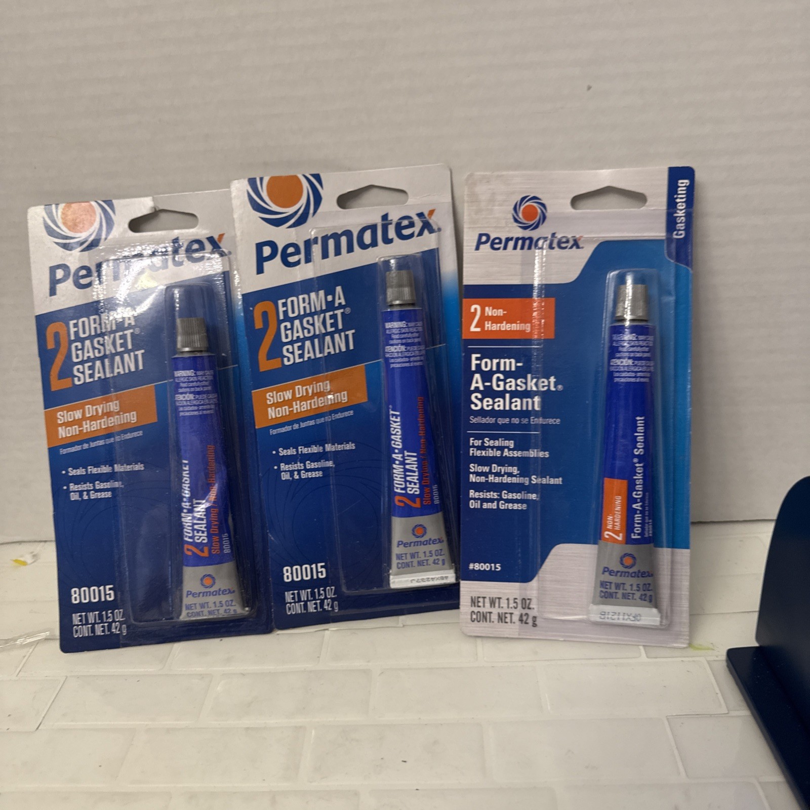 3 - Permatex 80015 Form-A-Gasket #2 Sealant, 1.5 oz. Pack of 1 1.5 oz.