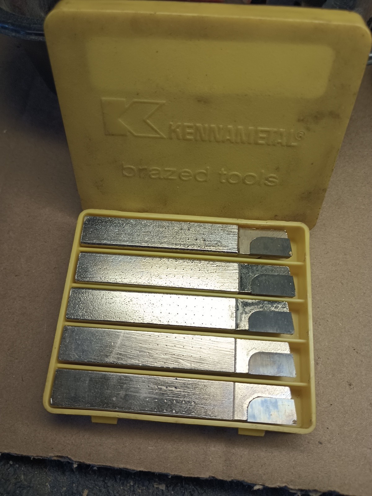Kennametal AL6 K68 Carbide Tipped Tool Bits Brazed Carbide 3/8".    A4