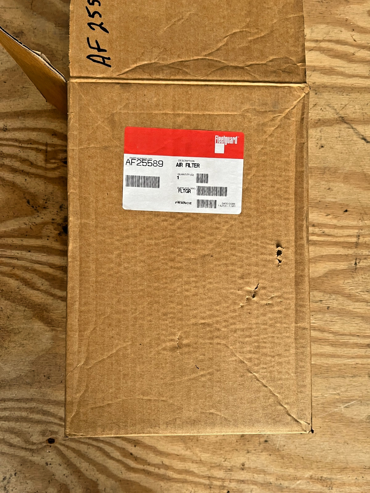 AF25589 Fleetguard OEM Cummins AIR FILTER