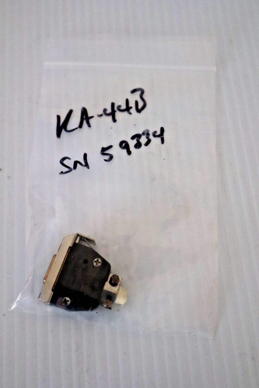 Bendix King KA 44B ADF Antenna Connector