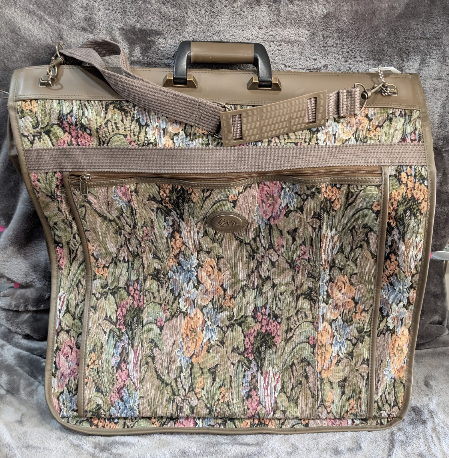 Vintage Llama Floral Tapestry Garment Travel Bag With Handle Straps And Pockets
