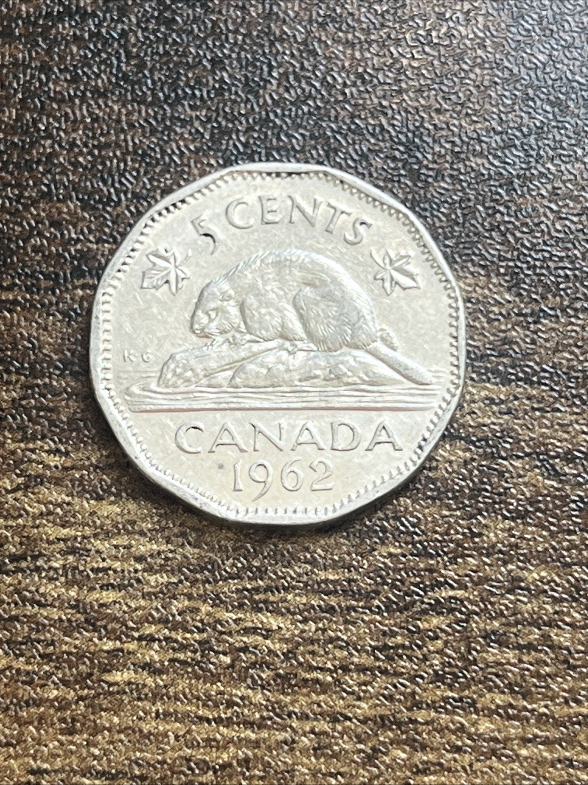 1962 Canada Canadian 5 Five Cents Elizabeth II Beautiful Actual Coin TC6211*