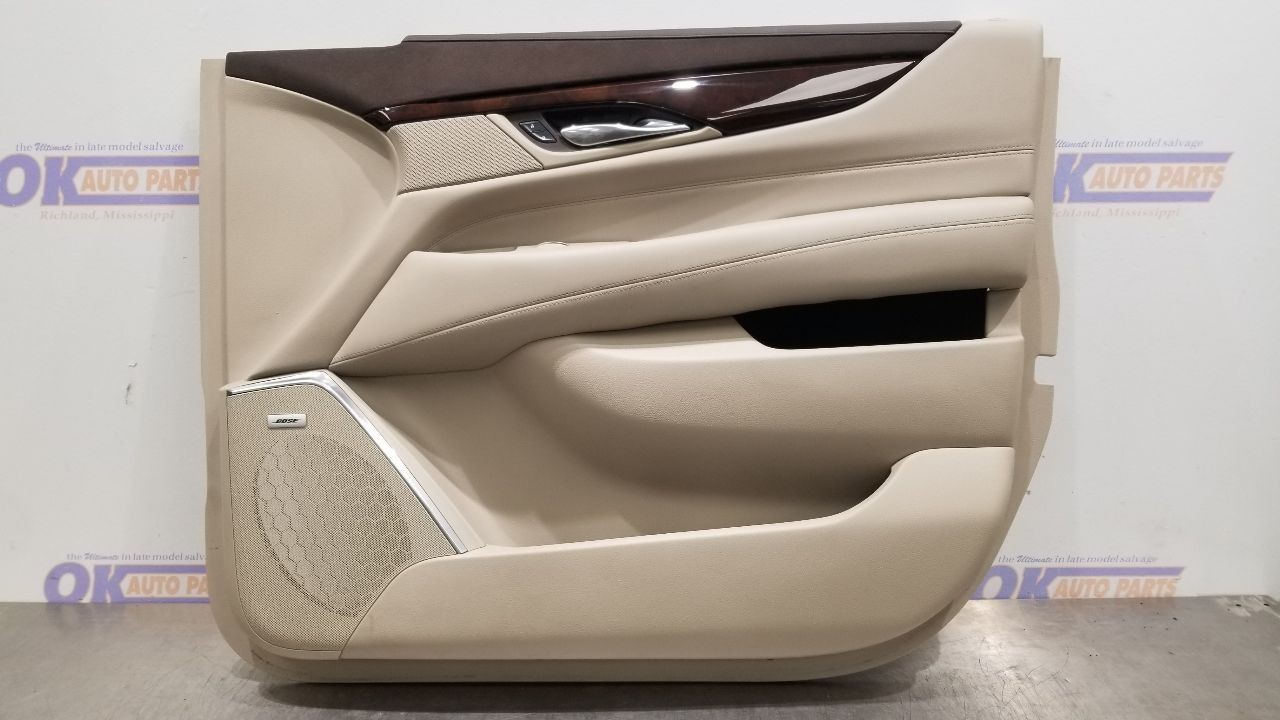 16 CADILLAC ESCALADE LUXURY INTERIOR DOOR TRIM PANEL FRONT RIGHT PASSENGER SHALE