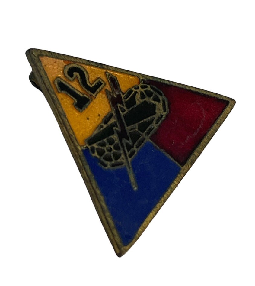 Infantry Division Lapel Miliary Pin Army D12 Crest Original