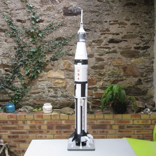 3d printed APOLLO 7 SATURN 1B rocket 1:72