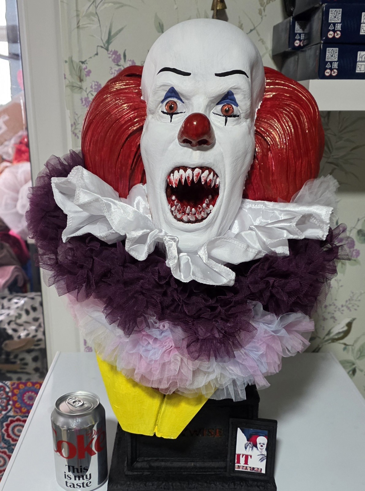 Life Size Pennywise IT 1990 Horror Clown Bust Prop