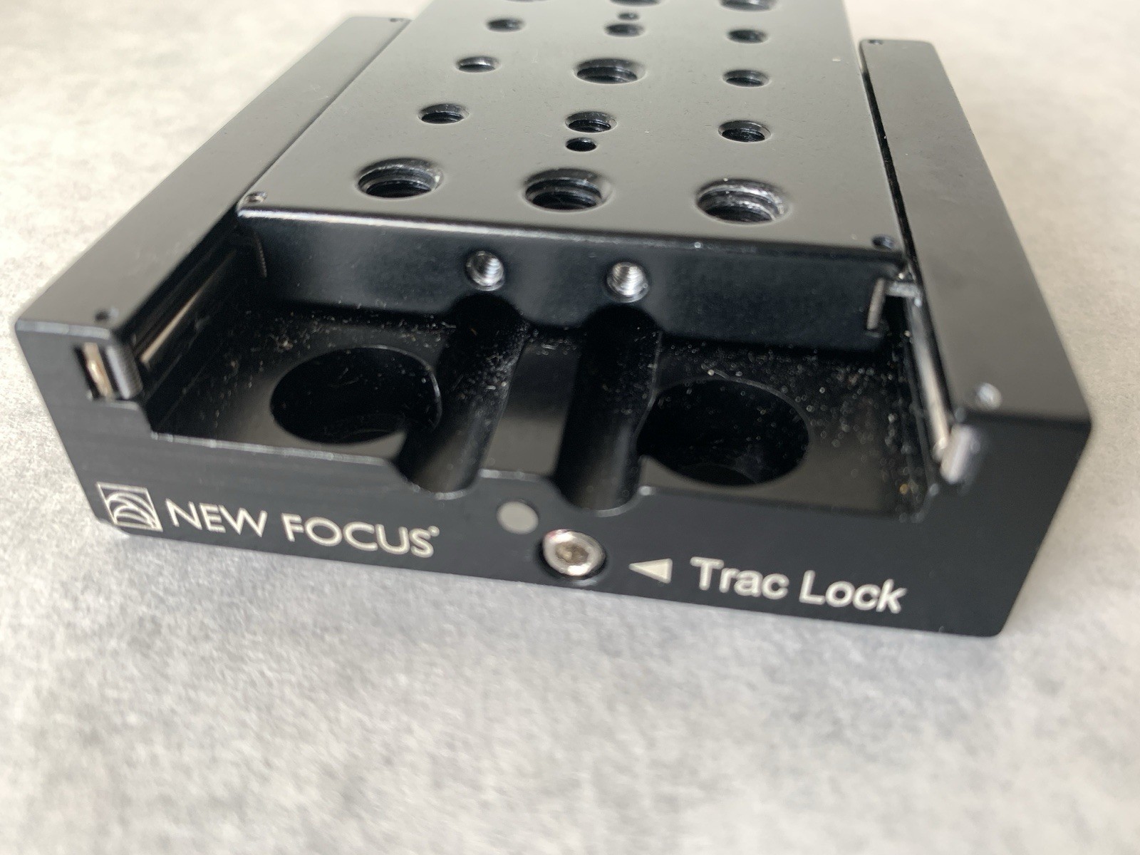 New Focus Newport 9064 X Linear Stage