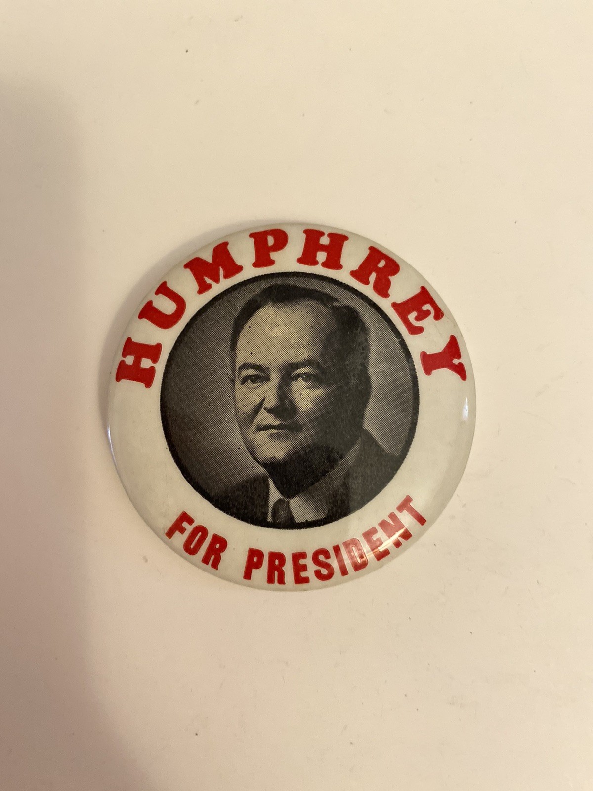 Humphrey For President Pin Back Button P116