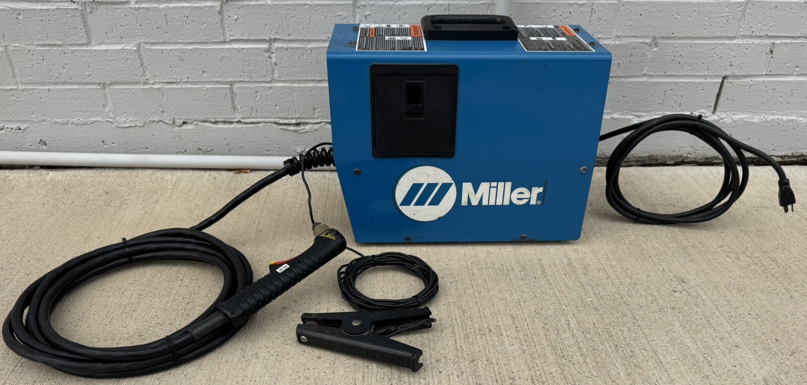 Miller's Spectrum 125c Plasma Cutter FOR PARTS ONLY!! Not Working Correctly