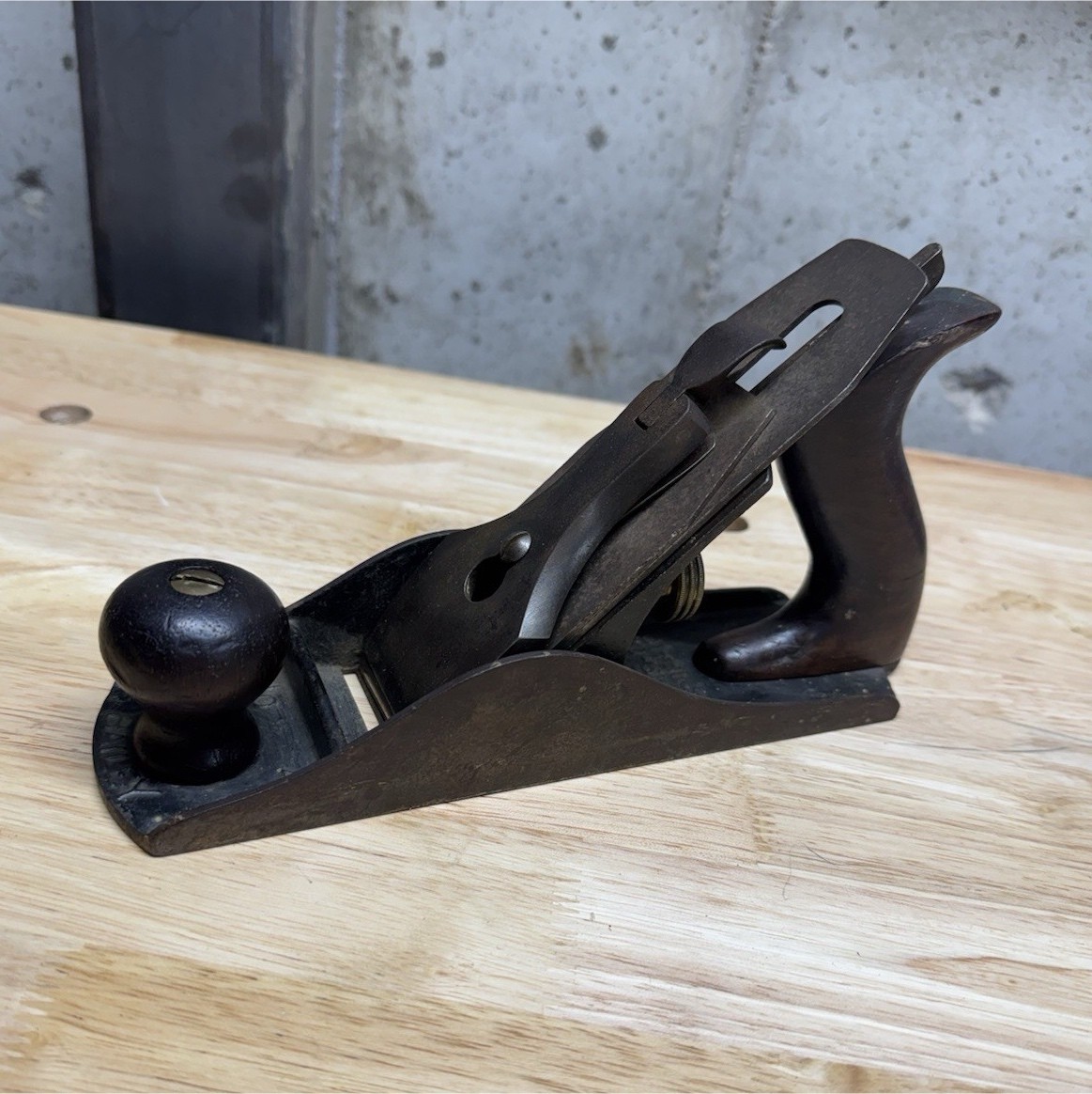 Stanley Number 4 Type 11 Hand Plane - 3 Patent Dates
