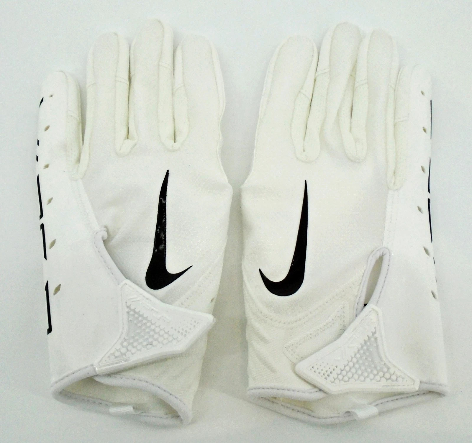 Nike Vapor Jet 7.0 Football Gloves Men's Small White/Black