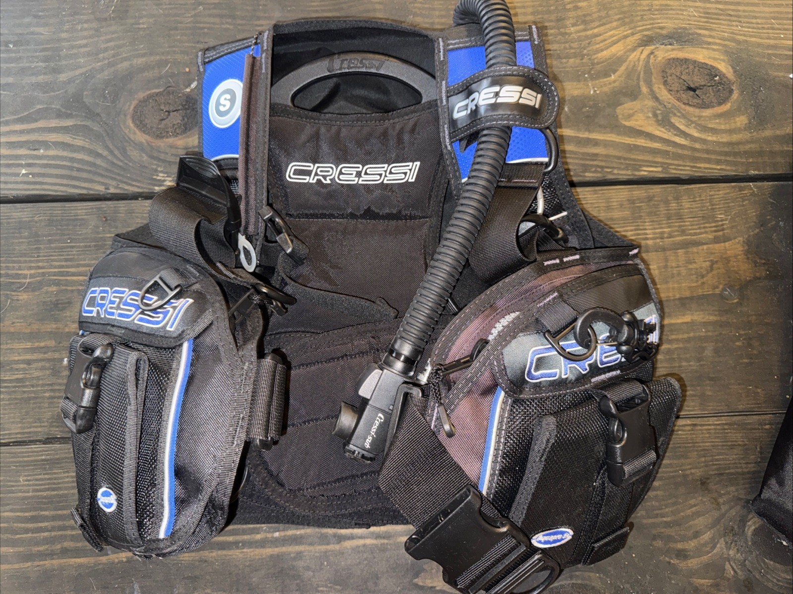 SMALL Cressi Aquapro Scuba Diving Vest BCD - Black/Blue - Pre-Owned