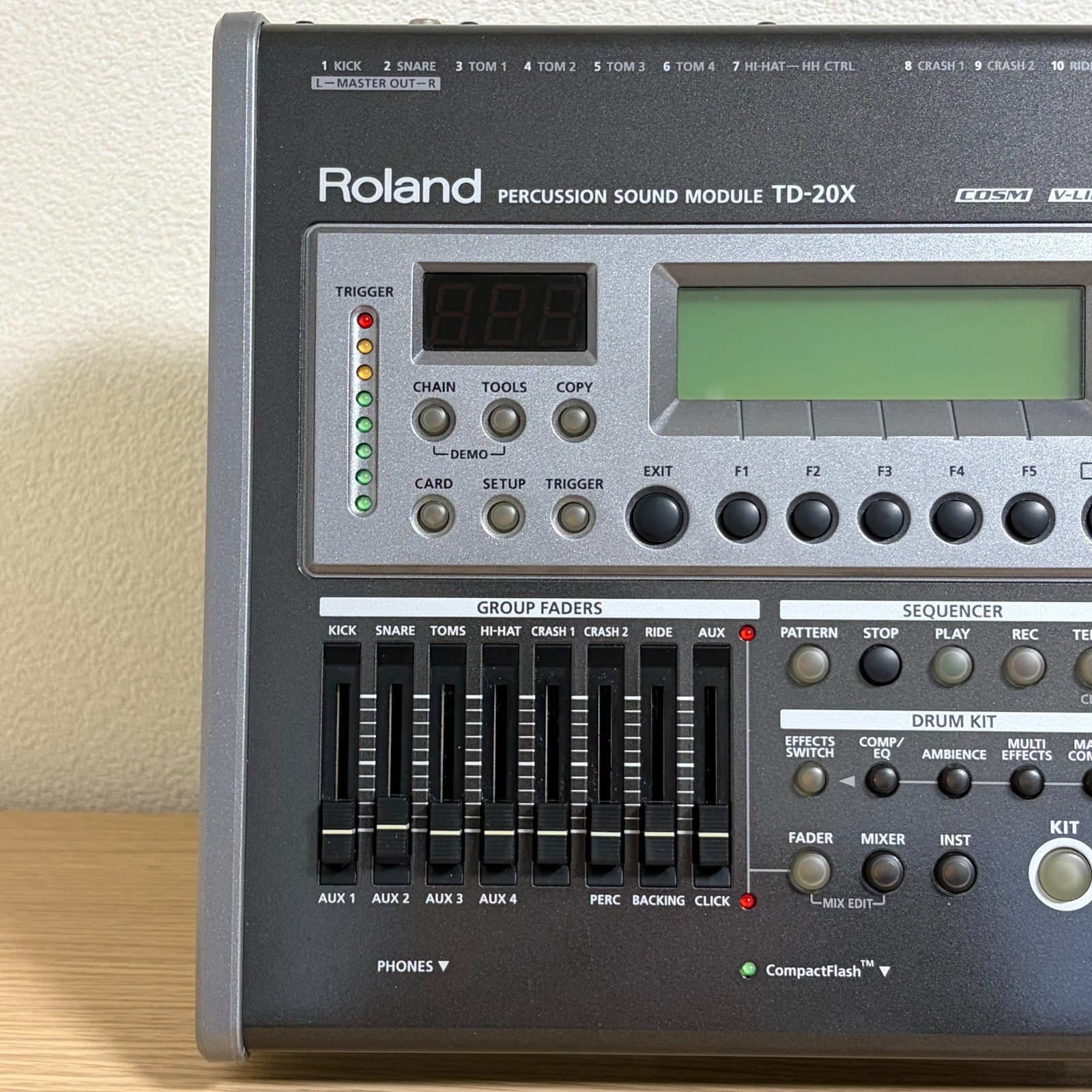Roland TD-20X V-Drums Percussion Sound Module 100 Kits 920 Drum Instruments