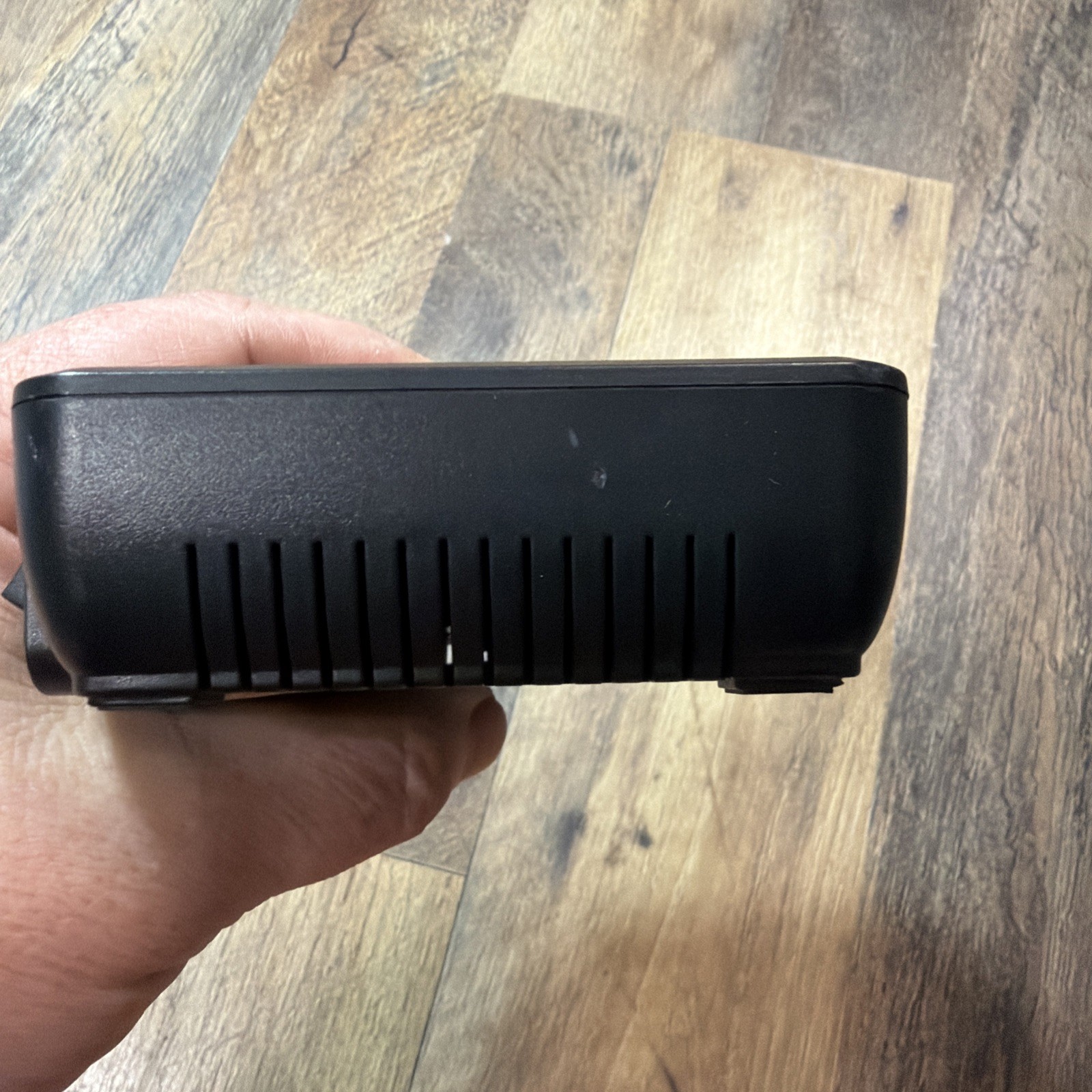 RocketFish Wireless Rear Speaker Kit RF-WRSK18 (RECEIVER ONLY) No Cord