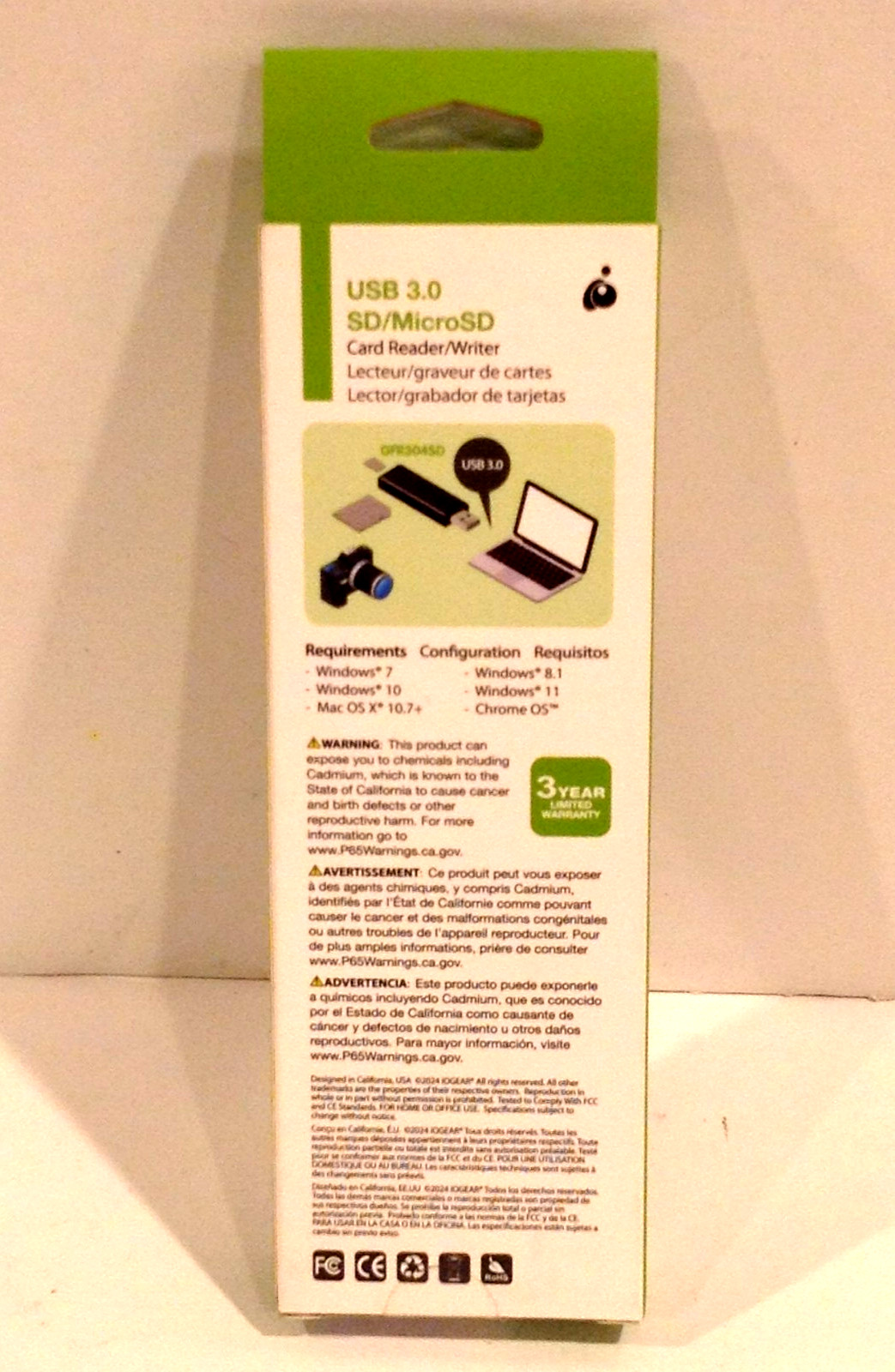 IOGEAR SuperSpeed USB 3.0 SD/Micro SD Card Reader Writer GFR304SD 5Gbps Data New