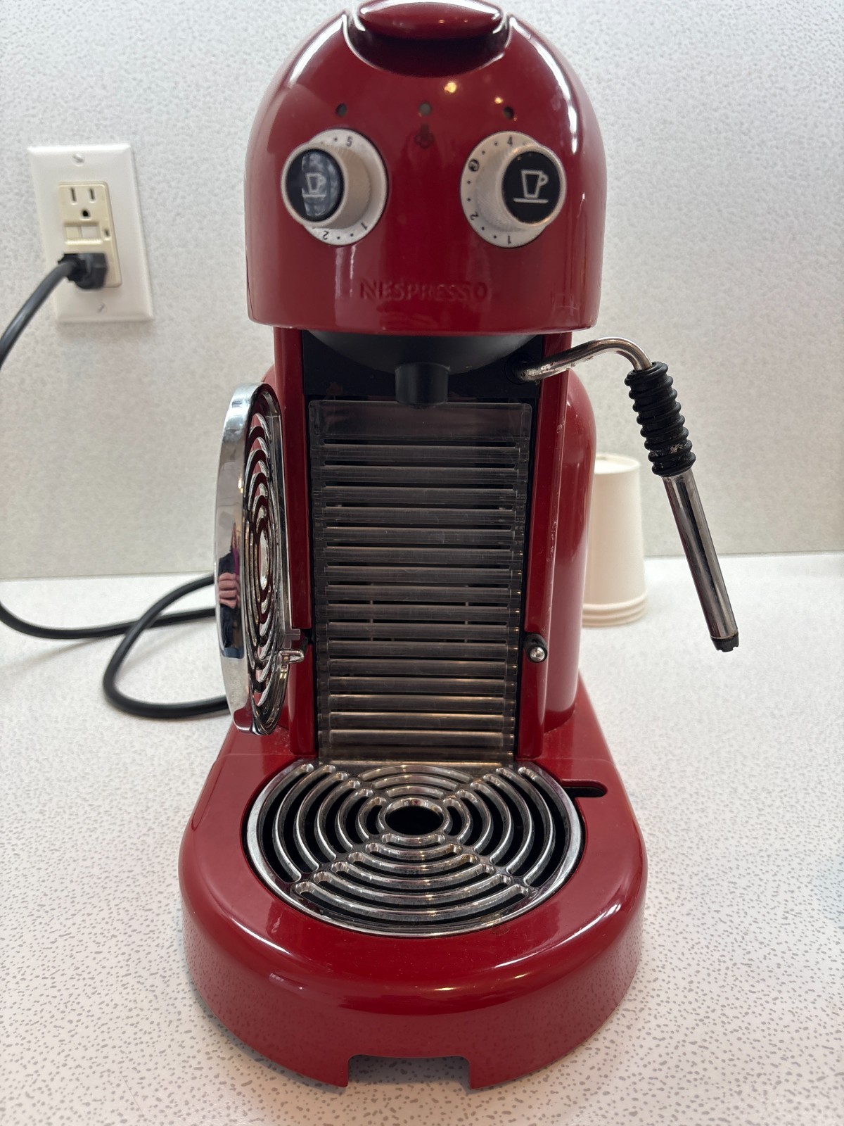 Nespresso Maestria Rosso (RED) C500 Espresso Maker - PLUS extras!!!