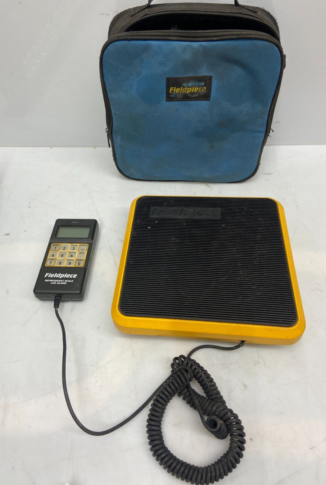 Fieldpiece SRS1 Refrigerant Scale with Weight Alarm and Carrying Case