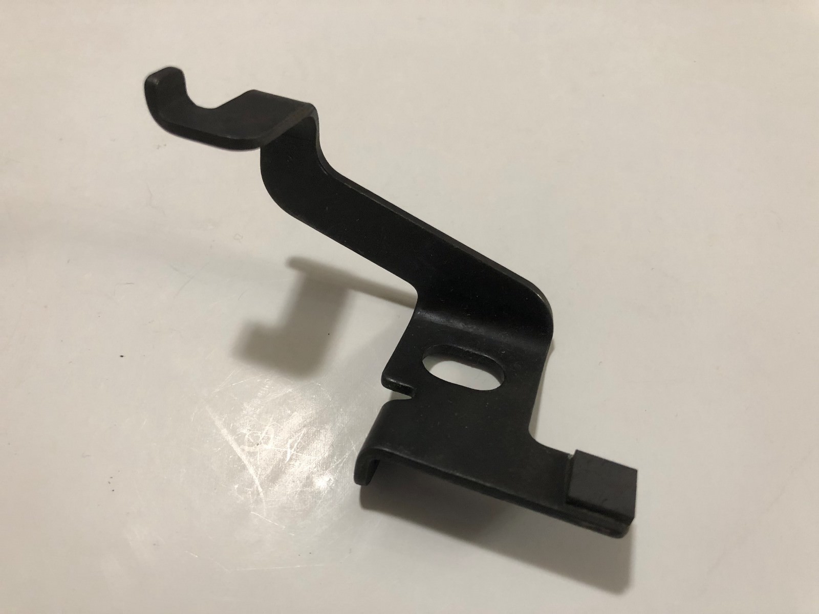 Paslode Safety Bracket  MU114W16R Part New Bulk 094638