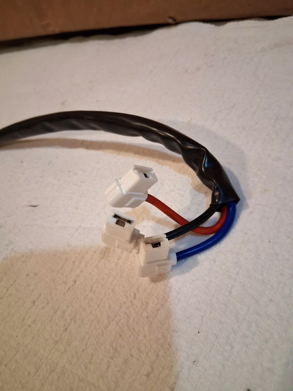 New mini split compressor wiring plugs for C-6RZ146H3DEF