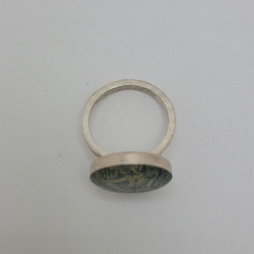 Artisan made green stamp ring silver. Size 5