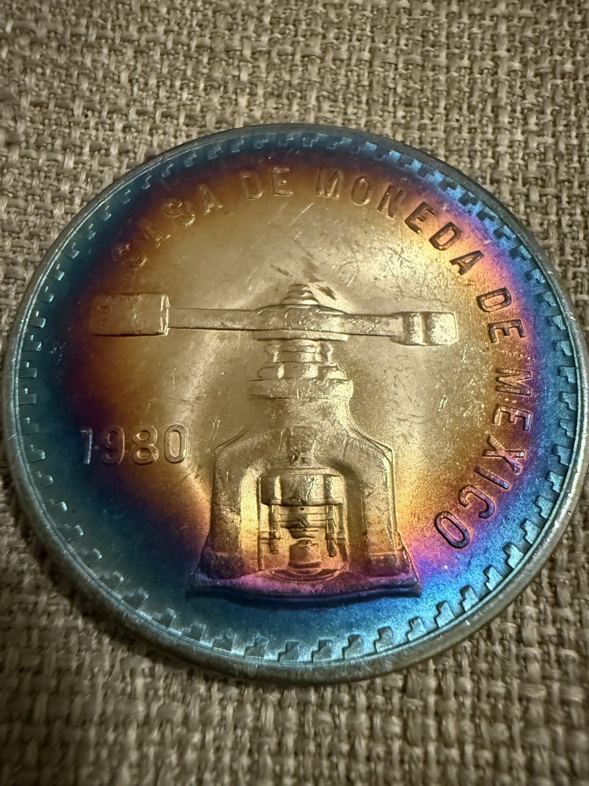 1980 Casa de Moneda de Mexico Una Onza Troy Plata De Pura Silver .925