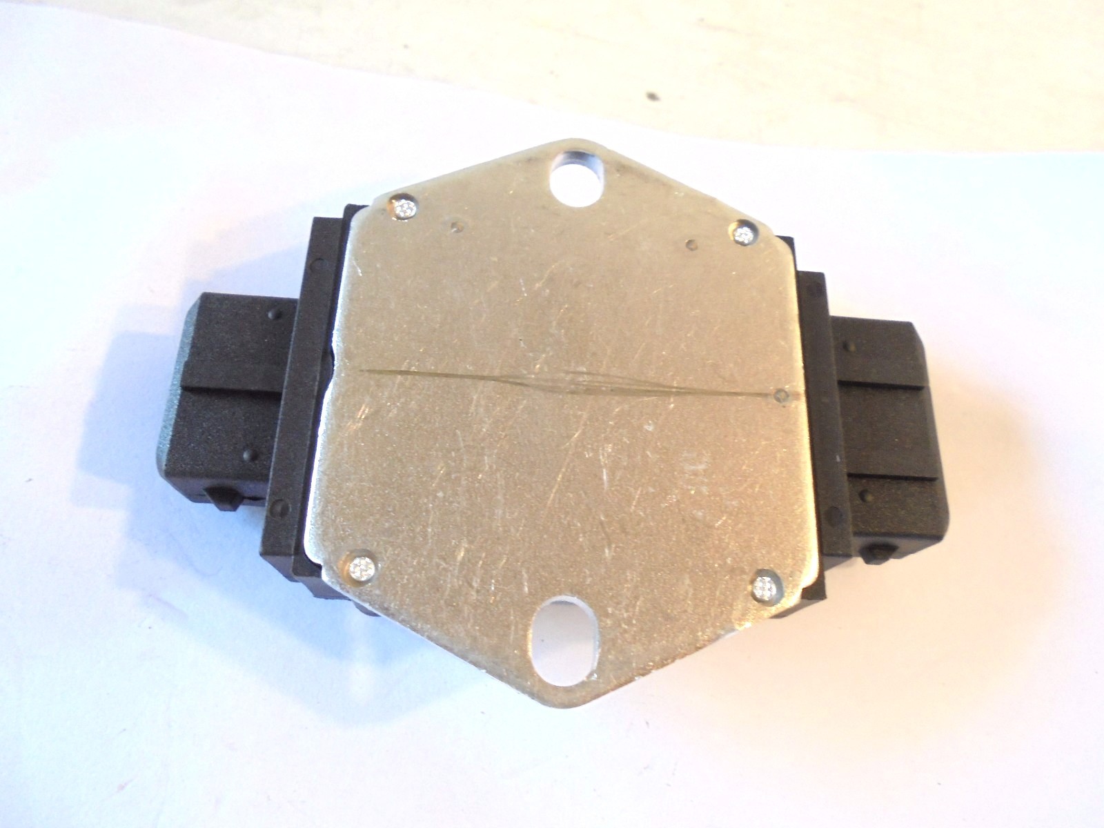 Ignition Control Module Standard LX-953 ORIGINAL HUCO GERMANY