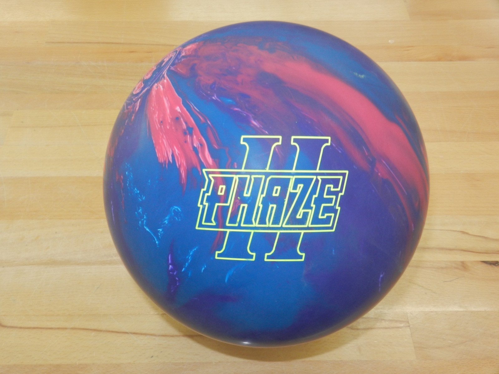 NIB 15# Storm Phaze II Bowling Ball w/Specs of 15.4/3-3.5" Pin/3.77oz TW