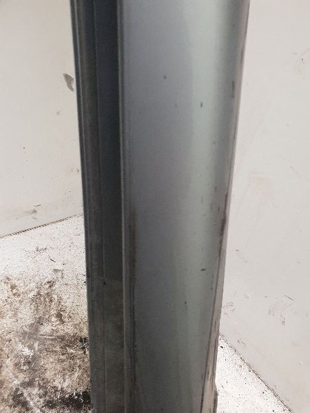 04-06 LEXUS ES330 DRIVER SIDE LEFT SIDE ROCKER PANEL MOULDING