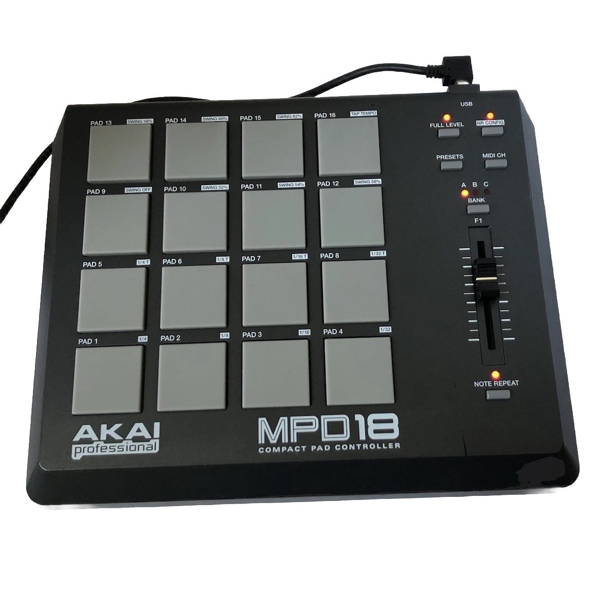 AKAI Professional MPD18 Compact USB MIDI Pad Controller Plug-and-Play Tested