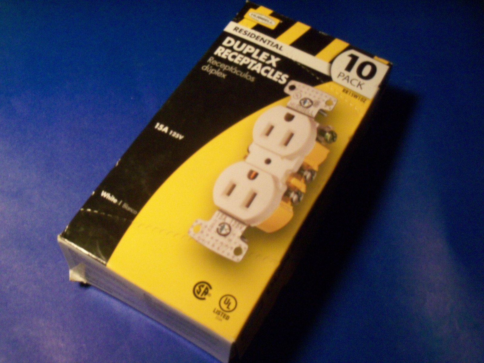 NEW Hubbell electrical outlets receptacles  white RR15W10Z 10 PACK