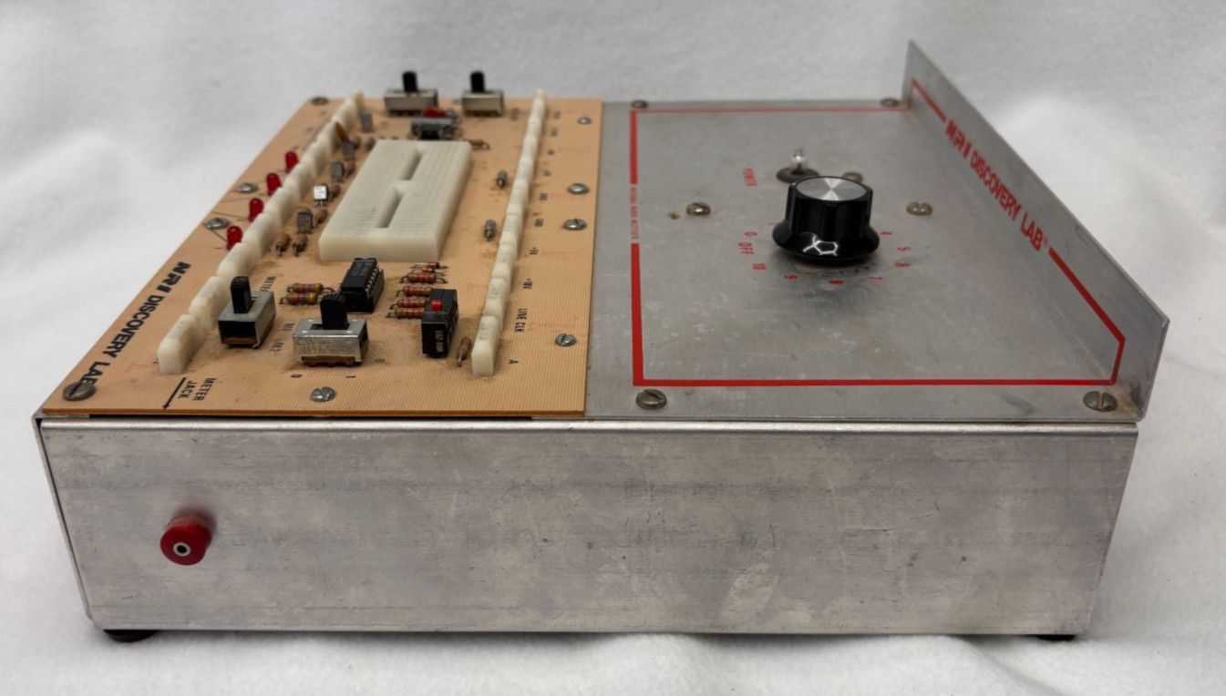 Vintage NRI Discovery Lab Electronics Trainer - Tested